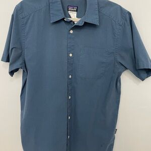 Patagonia Men's Casual Blue Button-Down Shirt